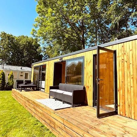 Luxe Tiny House Bij Het Leekstermeer Matsloot Zewnętrze zdjęcie