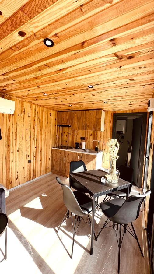 Luxe Tiny House Bij Het Leekstermeer Matsloot Zewnętrze zdjęcie