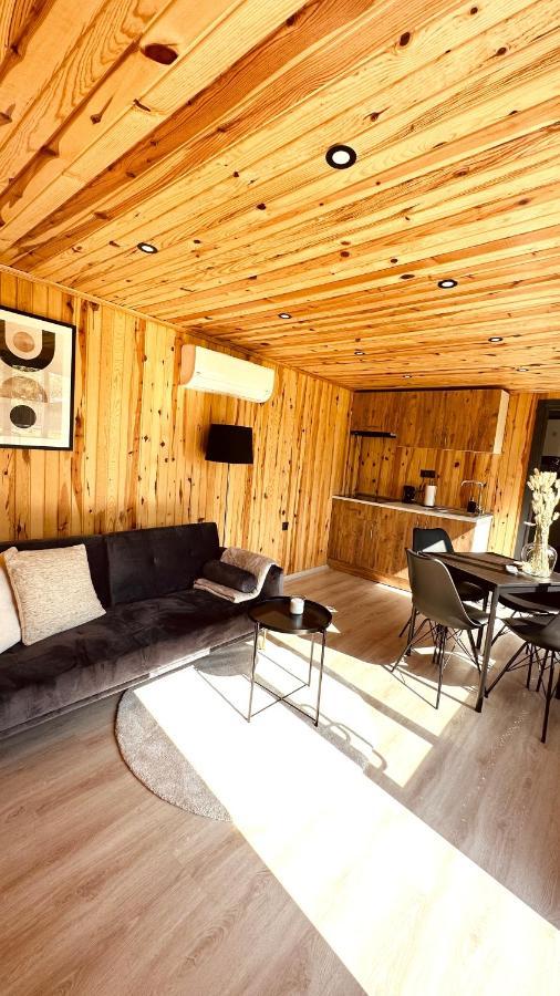 Luxe Tiny House Bij Het Leekstermeer Matsloot Zewnętrze zdjęcie
